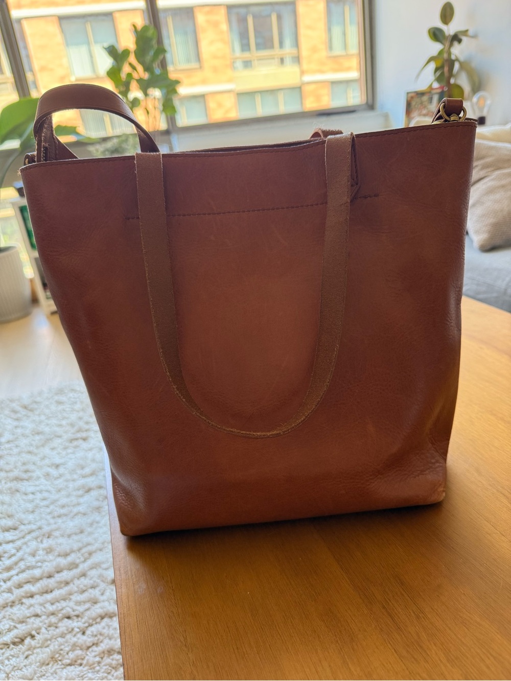 Madewell Classic Brown Leather Tote Bag - Picture 2 of 4